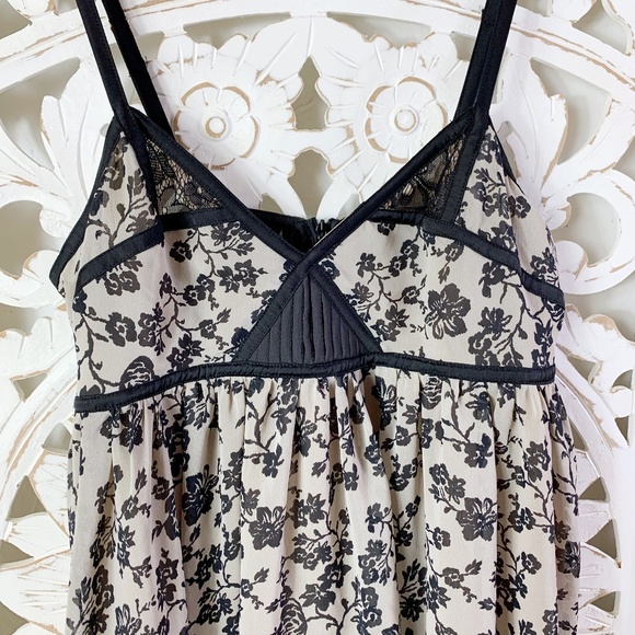 Line and dot Floral Sheer Babydoll Dress - Picture 2 of 8